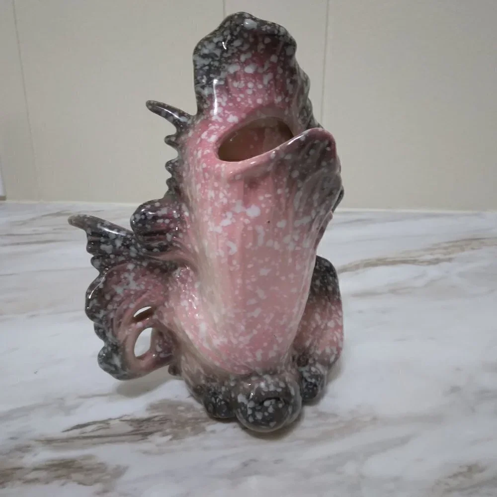 Vintage Pink and Grey Speckled Angelfish Vase - Picture 3 of 8